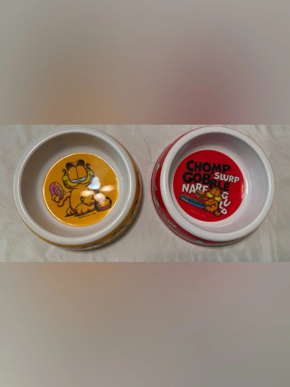 Garfield Plastic Dog Bowls